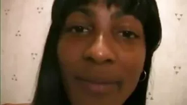 היופי היילי ריד אוהבת את התחת שלה פעור! מצלמות מין חינם