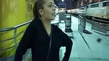 סקסית MILF ג'ניפר הטובה מצלמות סקס חיות ביותר בשלושת הדרך