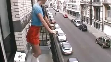מותק שמנמן מצלמות סקס לייב מזיין ואוכל זין