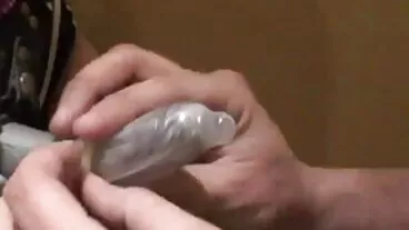קירן לי מתפעל מהגן של מצלמות סקס חיות ניקי