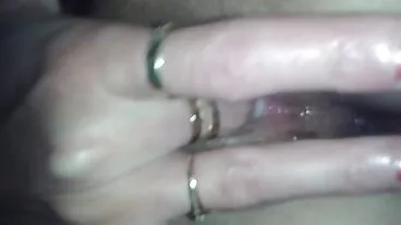 האחות החורגת אדריאנה צ'צ'יק אוהבת את מצלמות סקס חינם מה שהיא רואה!