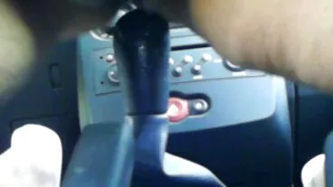 שואבת את הזרע שלו מהכוס האפרסקי שלה סקס מצלמות צט