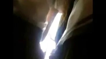 התחת של אמירה אדרה נהרס על ידי סקס חינם חיות זין גדול