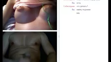 מלכי המציאות: פיג'מה דופקת הפסקת מחקר עם צ'רלי סקס מצלמות לייב סאמר בפורנו-HD